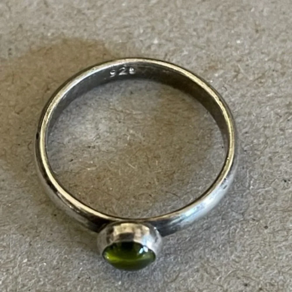 Dainty Peridot Stackable Ring Sterling Precious Stone Ring Size 5.75 - Picture 6 of 10